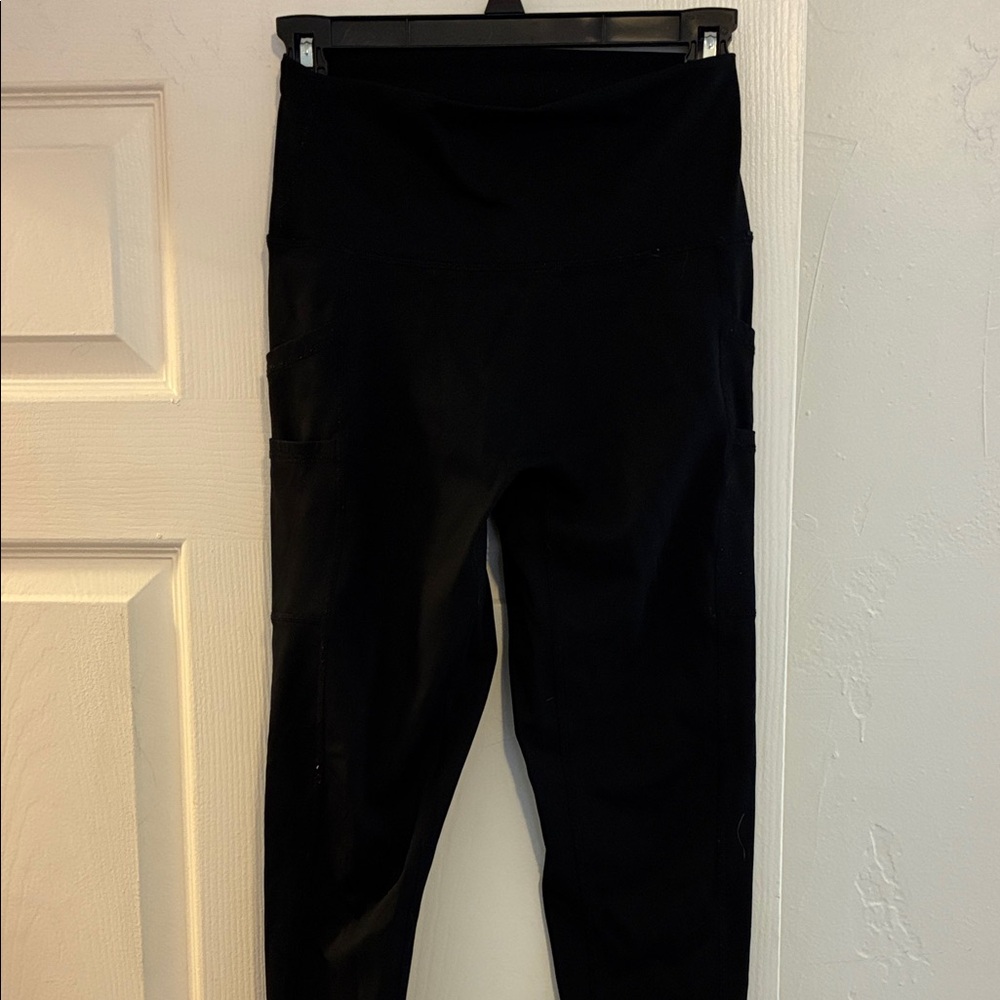 Aerie Black Hi-Rise Leggings